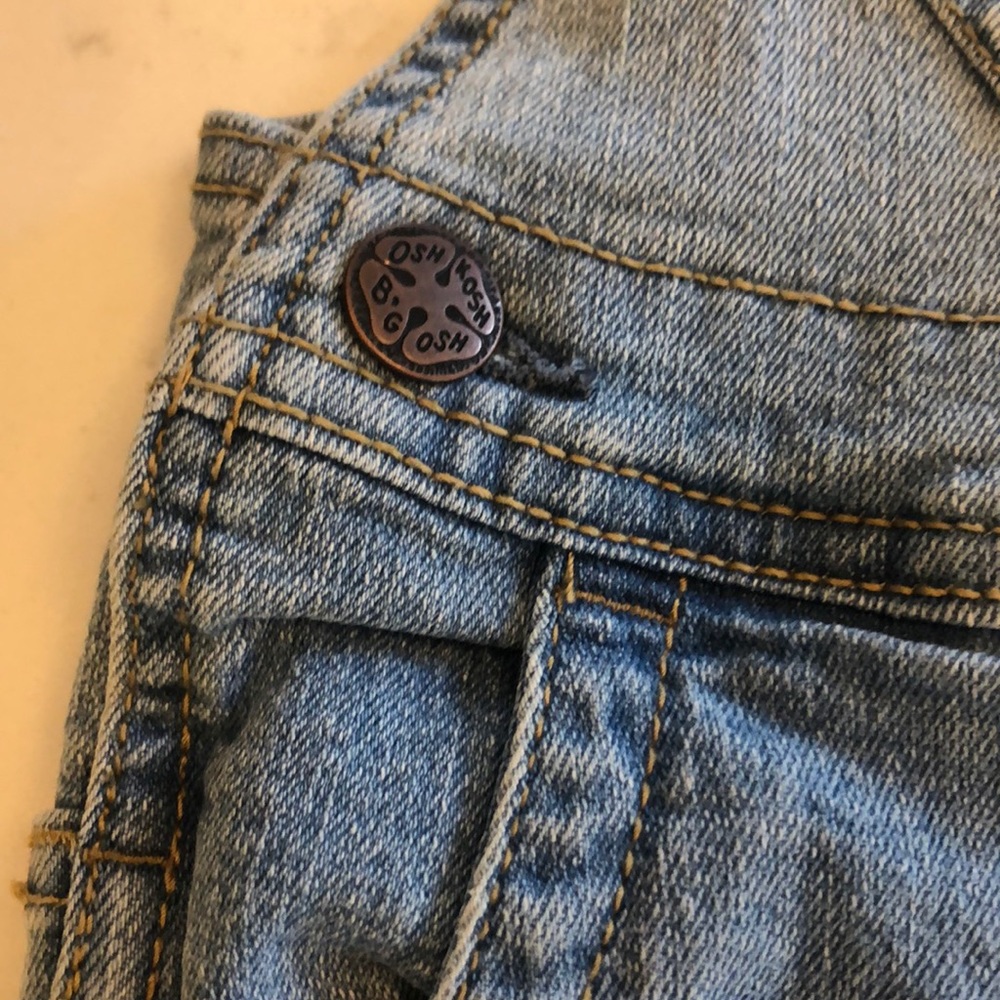 OshKosh overalls, excellent condition, worn once - Picture 2 of 3